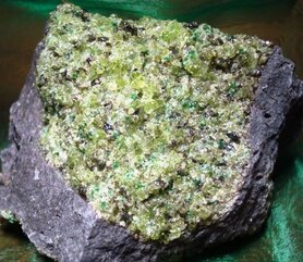 Edelsteen Remedie Peridoot  Inhoud 10 cc