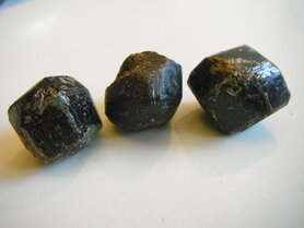 Granaat kristallen China  Prijs per stuk € 8.50